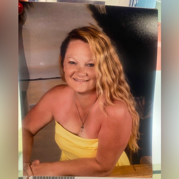 Meet your Posher, Jennifer - Picture 8 of 17